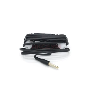 Гарнитура Samsung HS330/EG900 (I9500/G900, вакуумные спикеры, кл.громкости,3.5 мм) (черная)