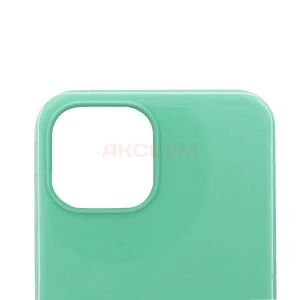 Чехол силиконовый для iPhone 13 mini (мятный)