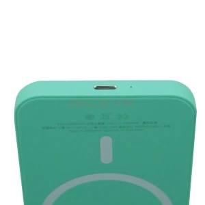 Внешний аккумулятор для iPhone MagSafe Power Bank 3500 mAh (мятный)