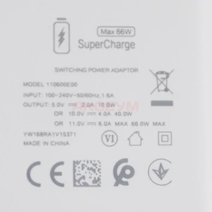 Сетевая зарядка USB для Huawei SuperCharger (66W/QC3.0/кабель Type-C) белая
