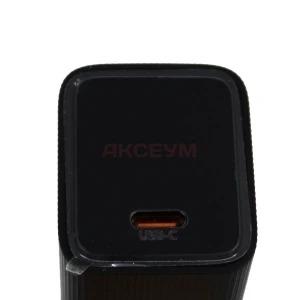 Сетевое зарядное устройство Type-C Hoco CS82A (20W, PD, с дисплеем) черное